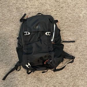 REI CoOp Trail 25 Women’s Pack, Black